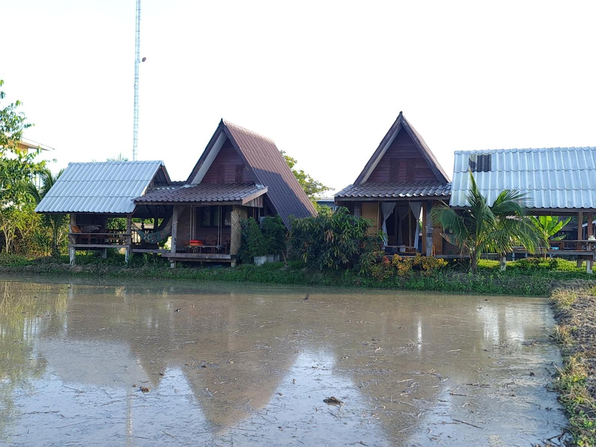 Huean Himbo Homestay *